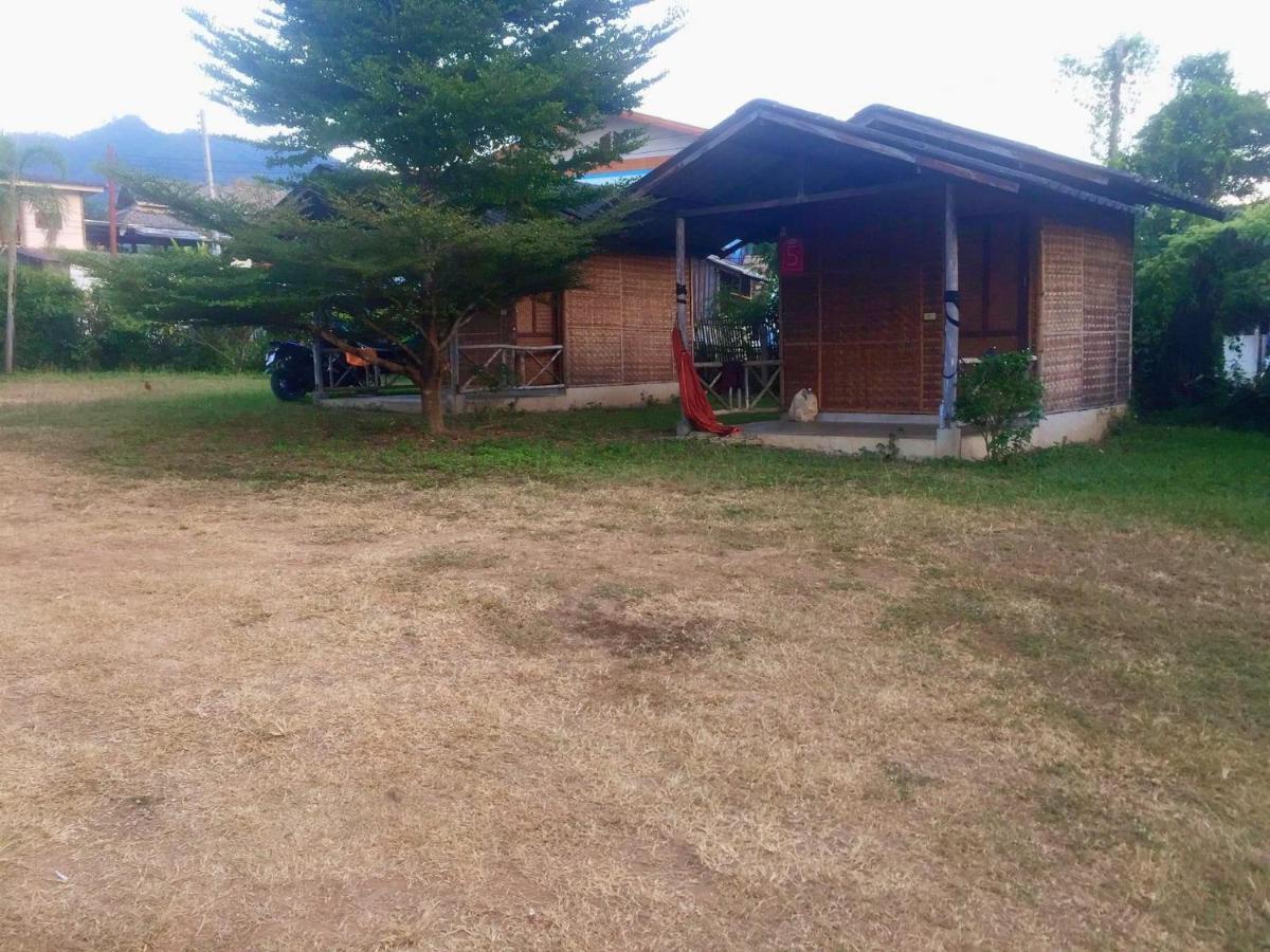 Гостевой дом Pai Sleepy Hut Экстерьер фото